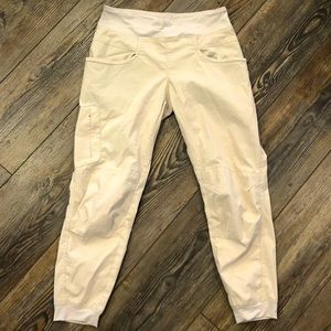 Like new! Prana cargo joggers